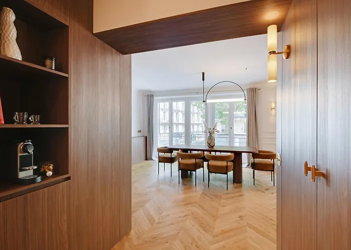 Oniri - Serviced In Saint Germain