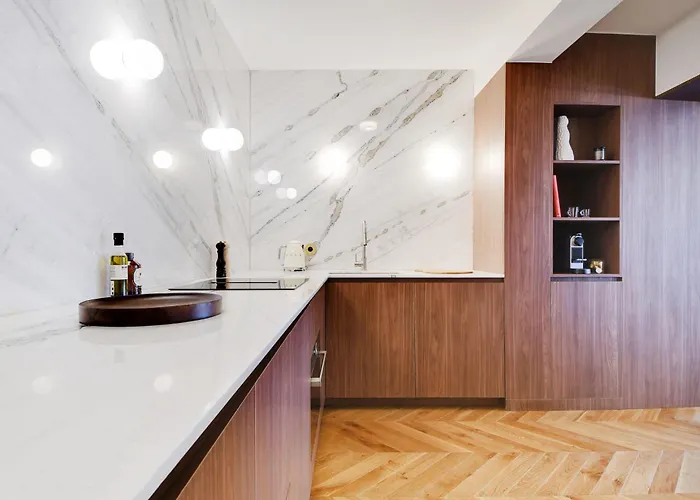 Oniri - Serviced In Saint Germain