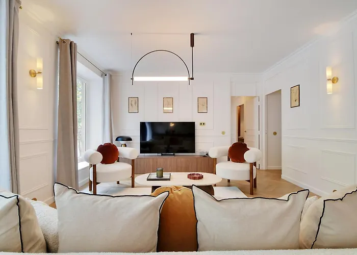 Oniri - Serviced In Saint Germain